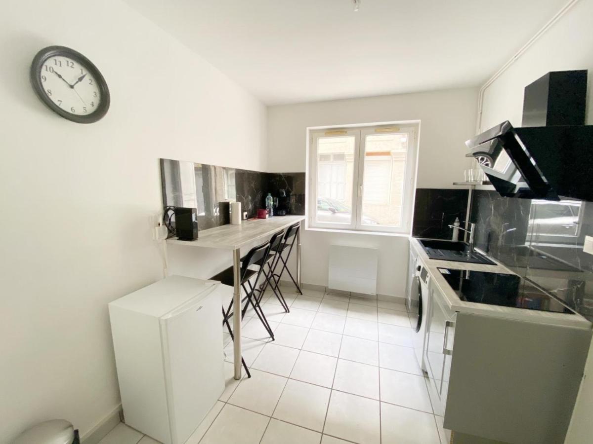 Ferienwohnung 023 Chic & Cosy F1 23M2 Hypercentre Wifi Smart Tv Netflix Saint-Etienne  Exterior foto